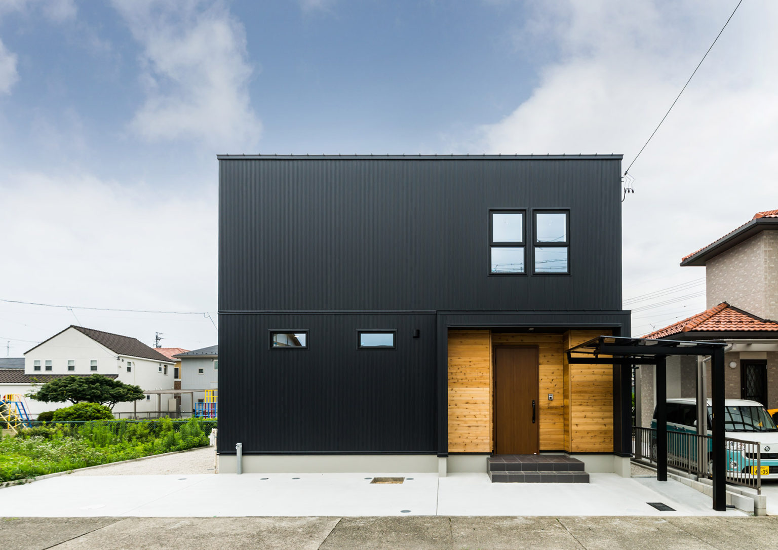 【事例集】おしゃれなキューブ型の家|デメリットと対策 - R+house