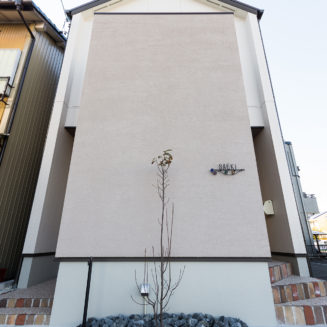 愛知県名古屋市デザイン住宅｜おしゃれな三角屋根の家、外観／内装事例